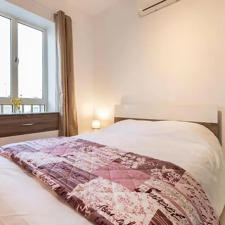 Lovely 2 Bedroom 2 * Gzira