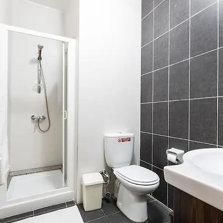 Apartamento Lovely 2 Bedroom 2