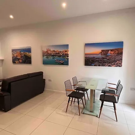 Lovely 2 Bedroom 2 公寓