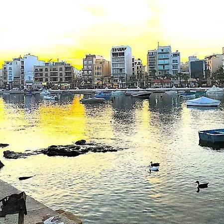 Lovely 2 Bedroom 2 Gżira